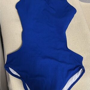 SHEIN Kids Blue Bodysuit